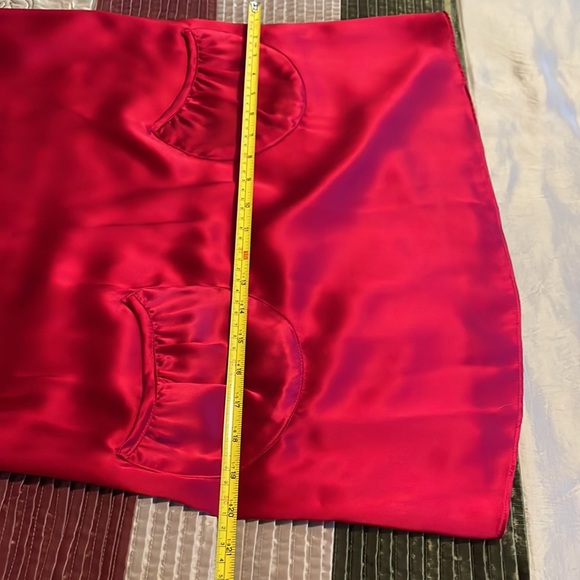 NWT A.B.S. by Allen Schwartz Red Silk Shift Dress. NWT Size 2. - Picture 11 of 12